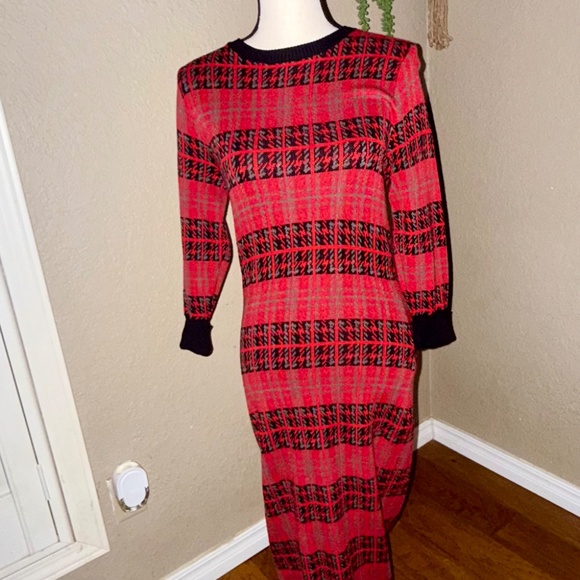 Venus M Bodycon Sweater Dress - Like New Elegance - Picture 6 of 7